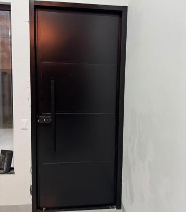 Portas em ACM e Alumínio - ILM Vidros e Esquadrias em Alumínio